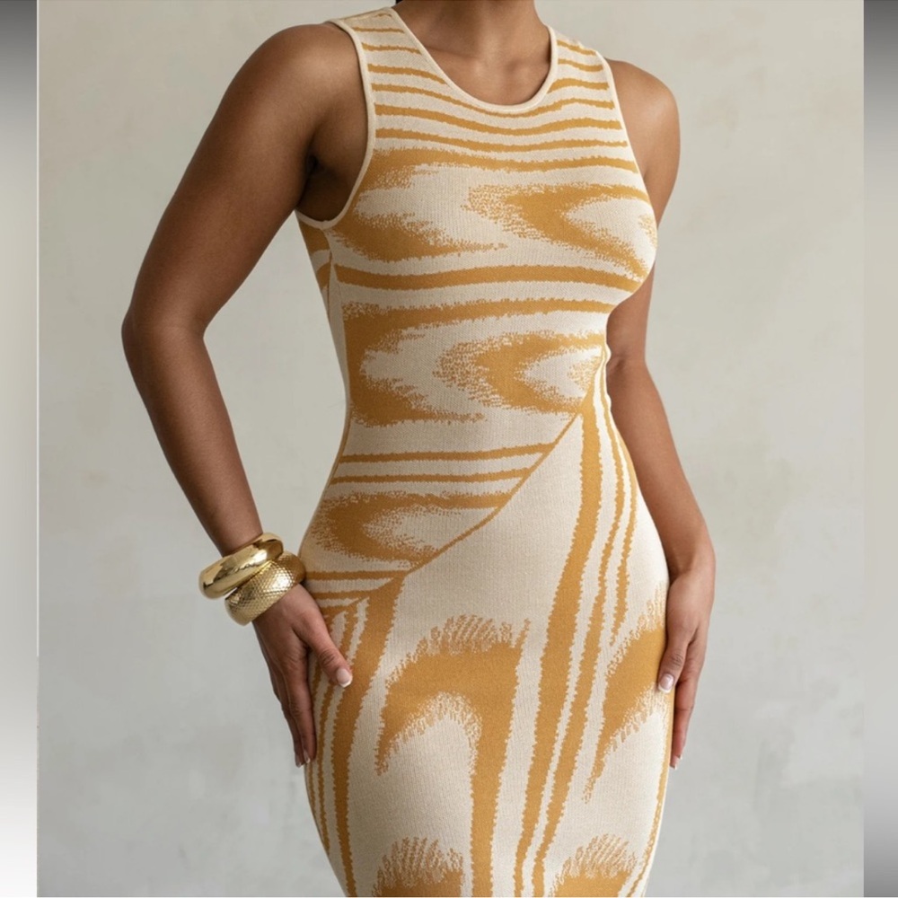 JLUXLABEL Tan and Cream Patterned Mini Dress